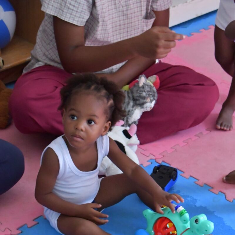 Sala de Infancia Hogar del Niño en Isla Saona