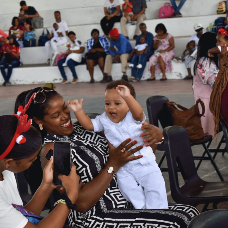 Voluntarios del Patronato Benefico Oriental