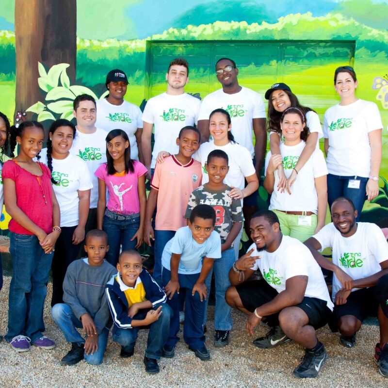 Voluntarios del Patronato Benefico Oriental