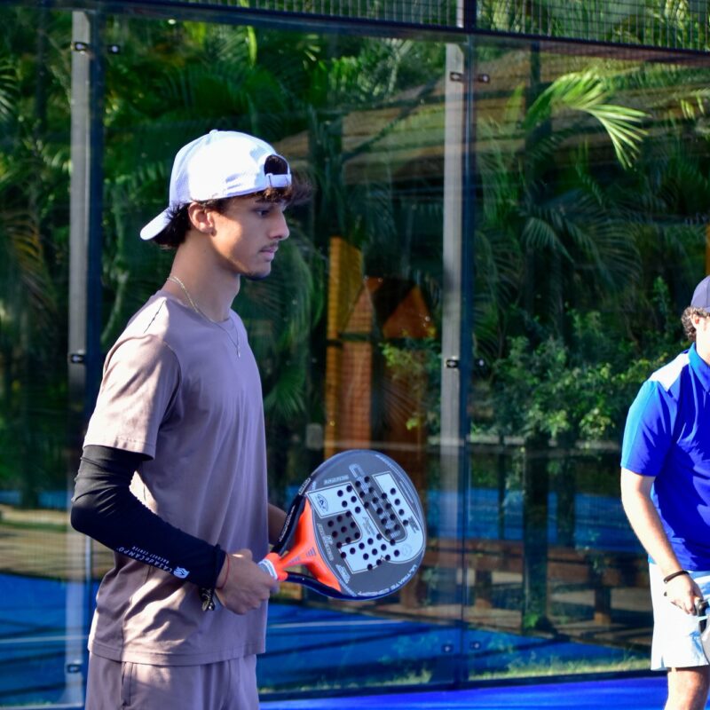 Jugadores en las canchas del Fin de Semana Hogar del Niño