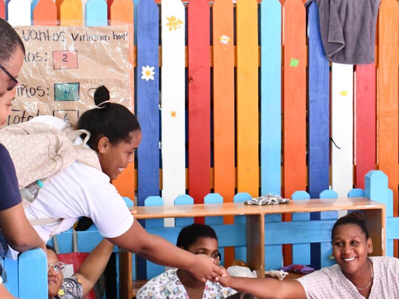 Construcción del Hogar del Niño en Isla Saona